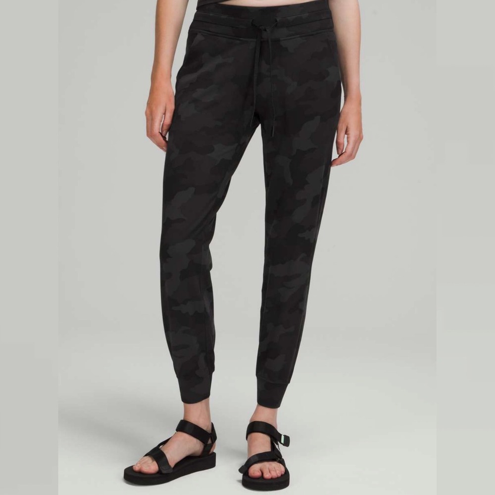 Lululemon Womens Joggers Size 12 Ready to Rulu Camo Deep Coal Multi Black Gray